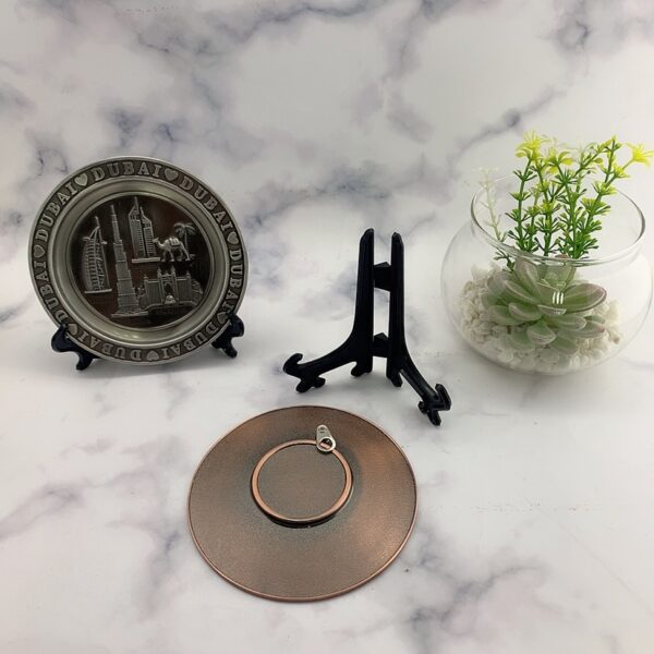 Custom 3D Plate Antique Pewter Dubai Building Tourist Souvenir Metal Souvenir Plate-4