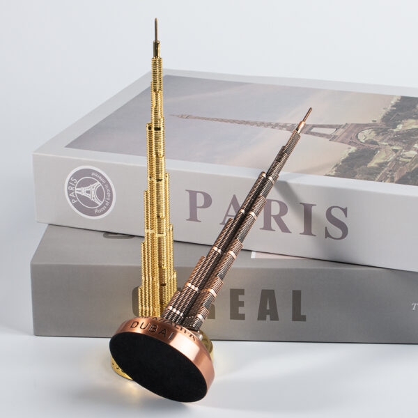 Custom Dubai Souvenir Bronze Burj Khalifa Statue Metal Model London City Tour Famous Architecture Crafted Gift-1