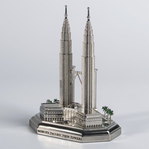 Customized Silver Petronas Twin Towers 3D Building Model Enamel Die-Cast Alloy with Plating Painting Malaysian Souvenir-1
