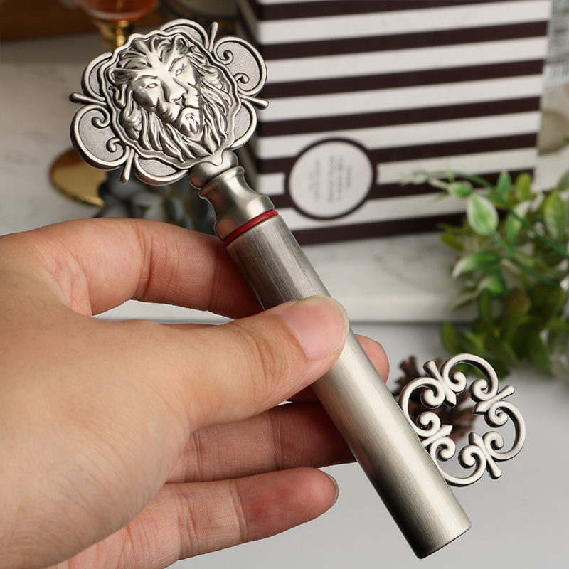Custom Designed Vintage Bronze Wine Bottle Opener Creative Metal Alloy Bottle Opener