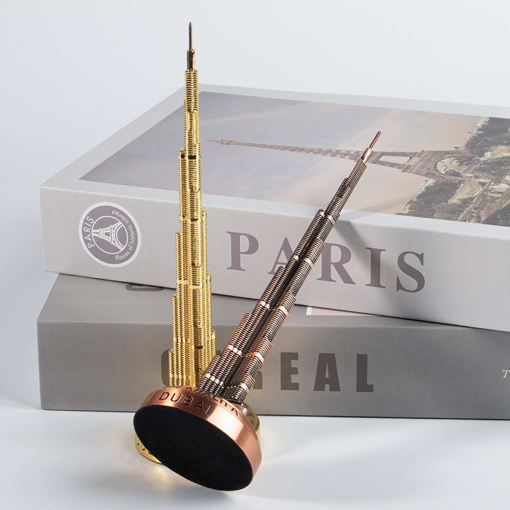 Custom Dubai Souvenir Bronze Burj Khalifa Statue Metal Model London City Tour Famous Architecture Crafted Gift